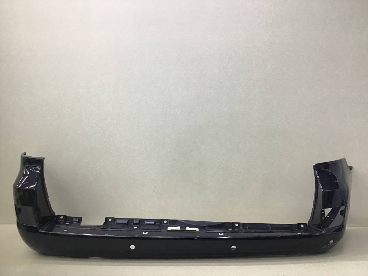 Бампер задний Toyota Land Cruiser 11 (VDJ200) 2007-2021 Бампер задний Toyota Land Cruiser 11 (VDJ200) 2007-2021