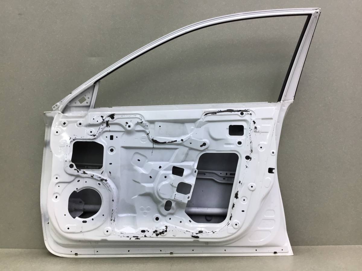 Дверь передняя правая Nissan Teana L33 2014> Дверь передняя правая Nissan Teana L33 2014>
