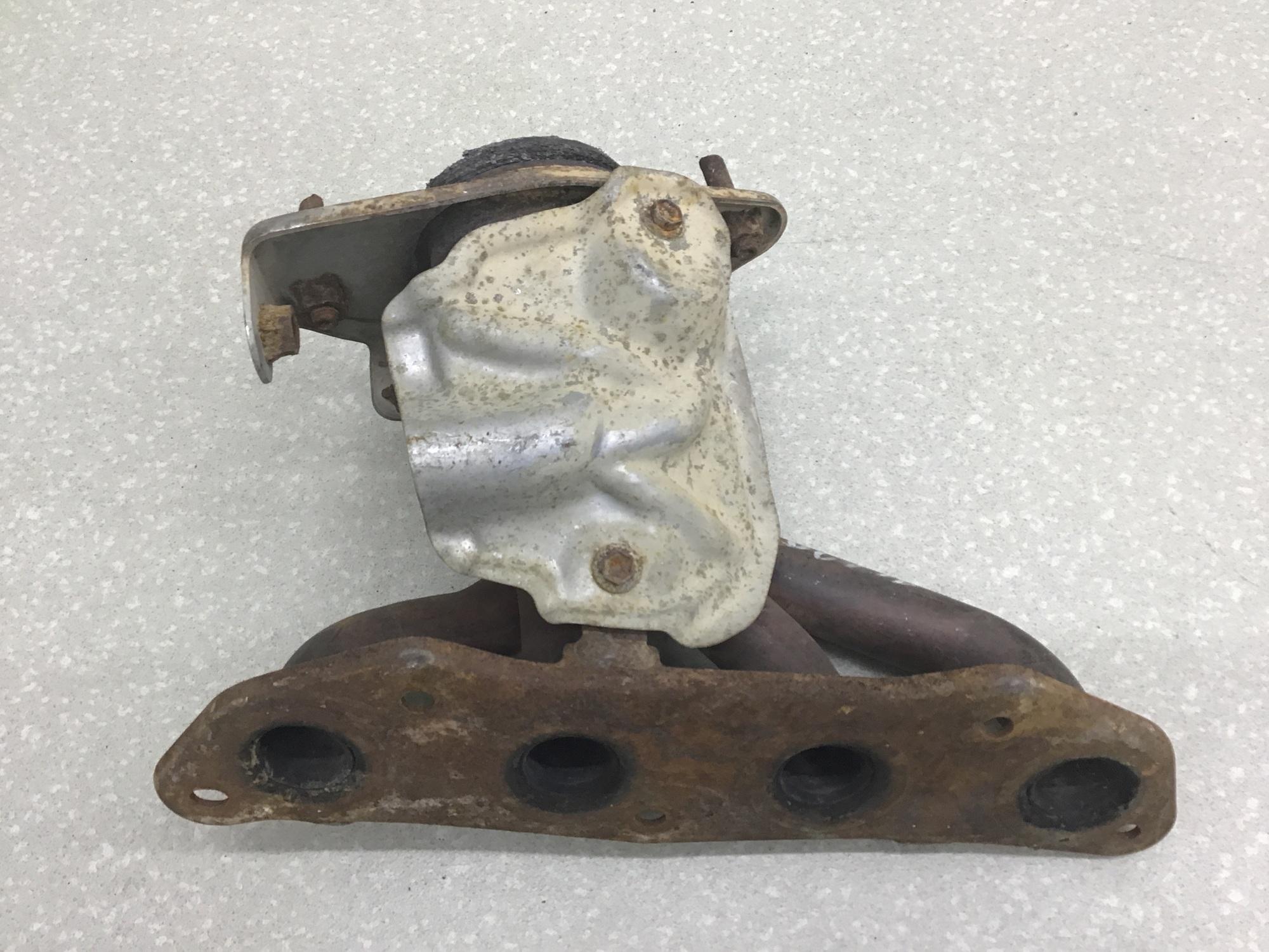 Коллектор выпускной, Nissan Note (E11) 2006-2013 Коллектор выпускной, Nissan Note (E11) 2006-2013