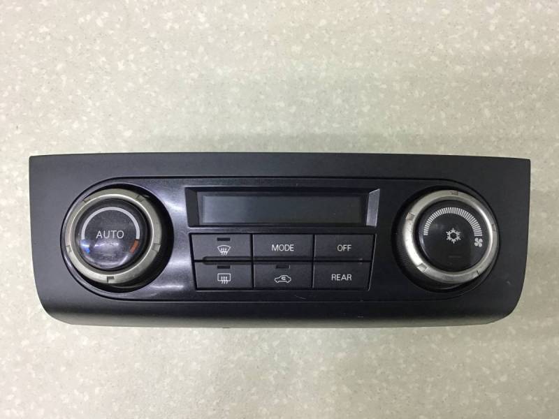 Блок управления отопителем Mitsubishi Pajero/Montero 4 (V8, V9) 2007> Блок управления отопителем Mitsubishi Pajero/Montero 4 (V8, V9) 2007>