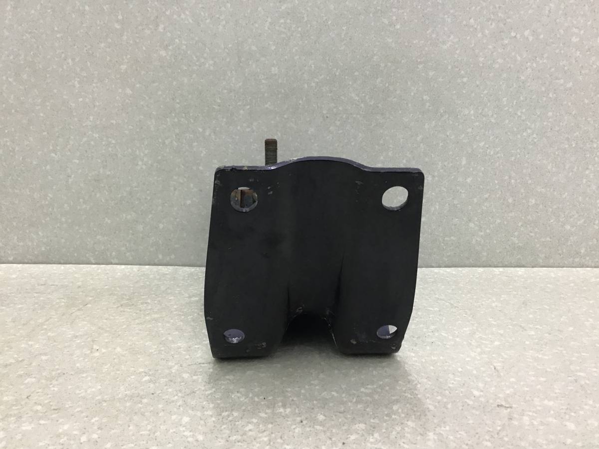 Кронштейн двигателя задний Hyundai HD 35-78 2003> Кронштейн двигателя задний Hyundai HD 35-78 2003>