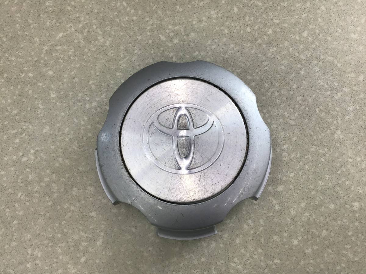 Колпак декоративный Toyota Land Cruiser (J100) 1998-2007