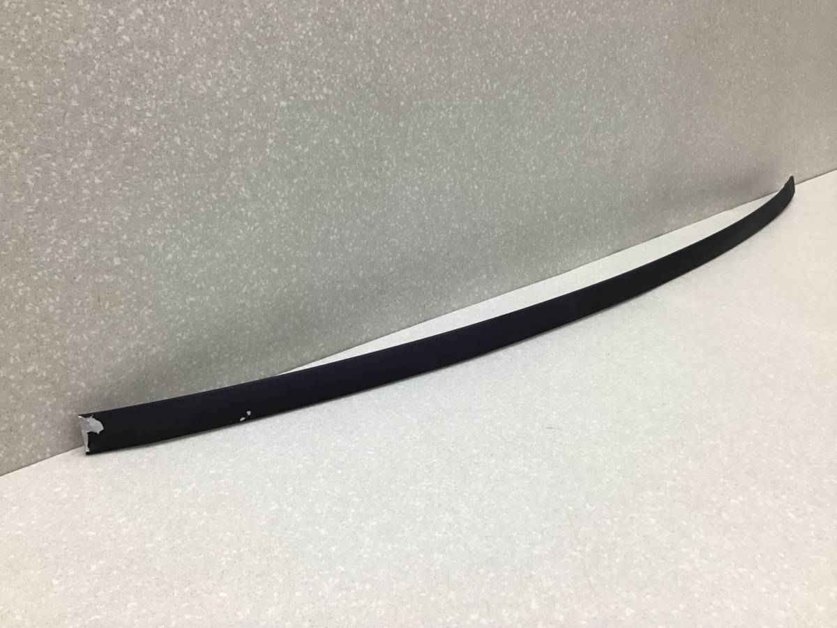 Молдинг крыши правый Ford Focus 3 (CB8) 2011-2019 Молдинг крыши правый Ford Focus 3 (CB8) 2011-2019