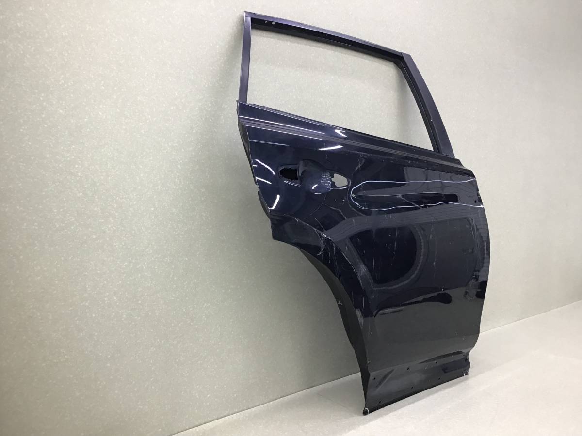 Дверь задняя правая Toyota Rav 4 (A40) 2013> Дверь задняя правая Toyota Rav 4 (A40) 2013>