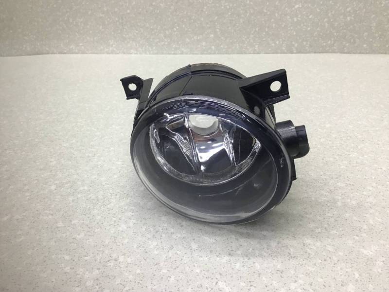 Фара противотуманная правая Volkswagen Polo Sed 5 (6C1) 2010-2020 Фара противотуманная правая Volkswagen Polo Sed 5 (6C1) 2010-2020