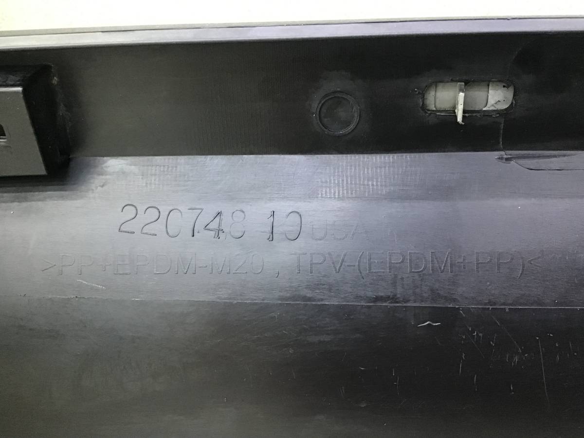 Накладка двери задней правой BMW X3 F25 2010-2017 Накладка двери задней правой BMW X3 F25 2010-2017