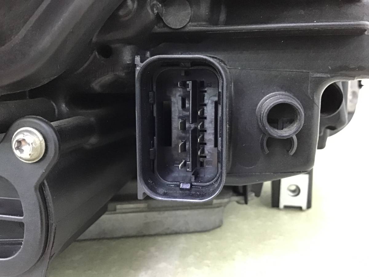 Фара левая BMW 5-series F10/F11 2009-2016 Фара левая BMW 5-series F10/F11 2009-2016