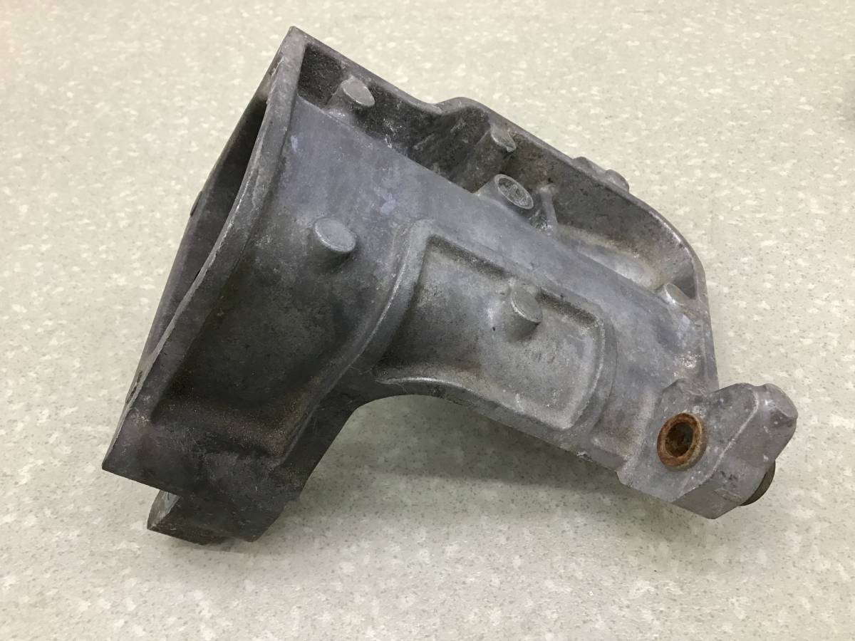 Кронштейн ТНВД Mazda CX-7 (ER) 2006-2012 Кронштейн ТНВД Mazda CX-7 (ER) 2006-2012