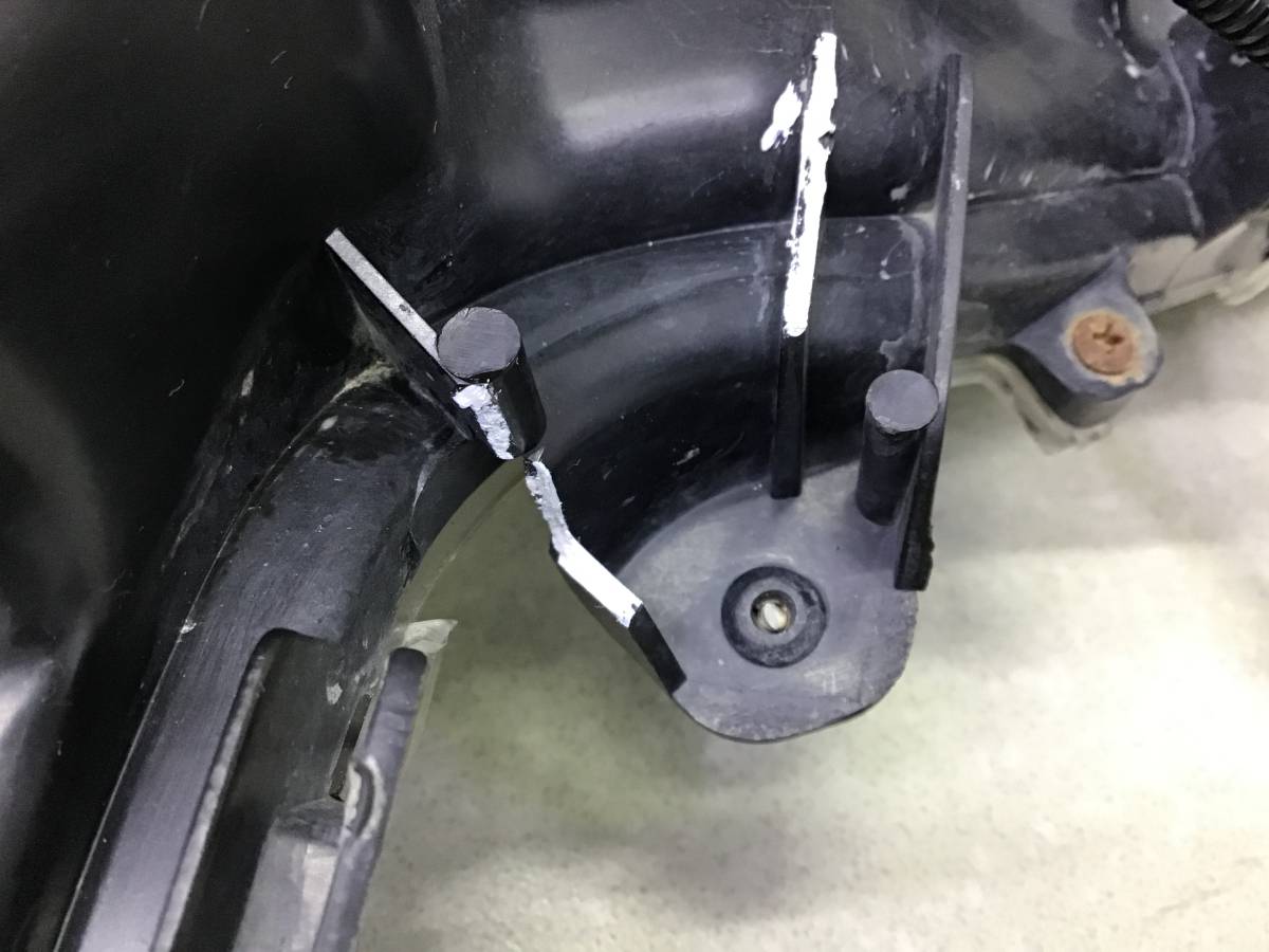 Фара противотуманная левая Lexus LX450D /570 (VDJ201) 2015-2022 Фара противотуманная левая Lexus LX450D /570 (VDJ201) 2015-2022