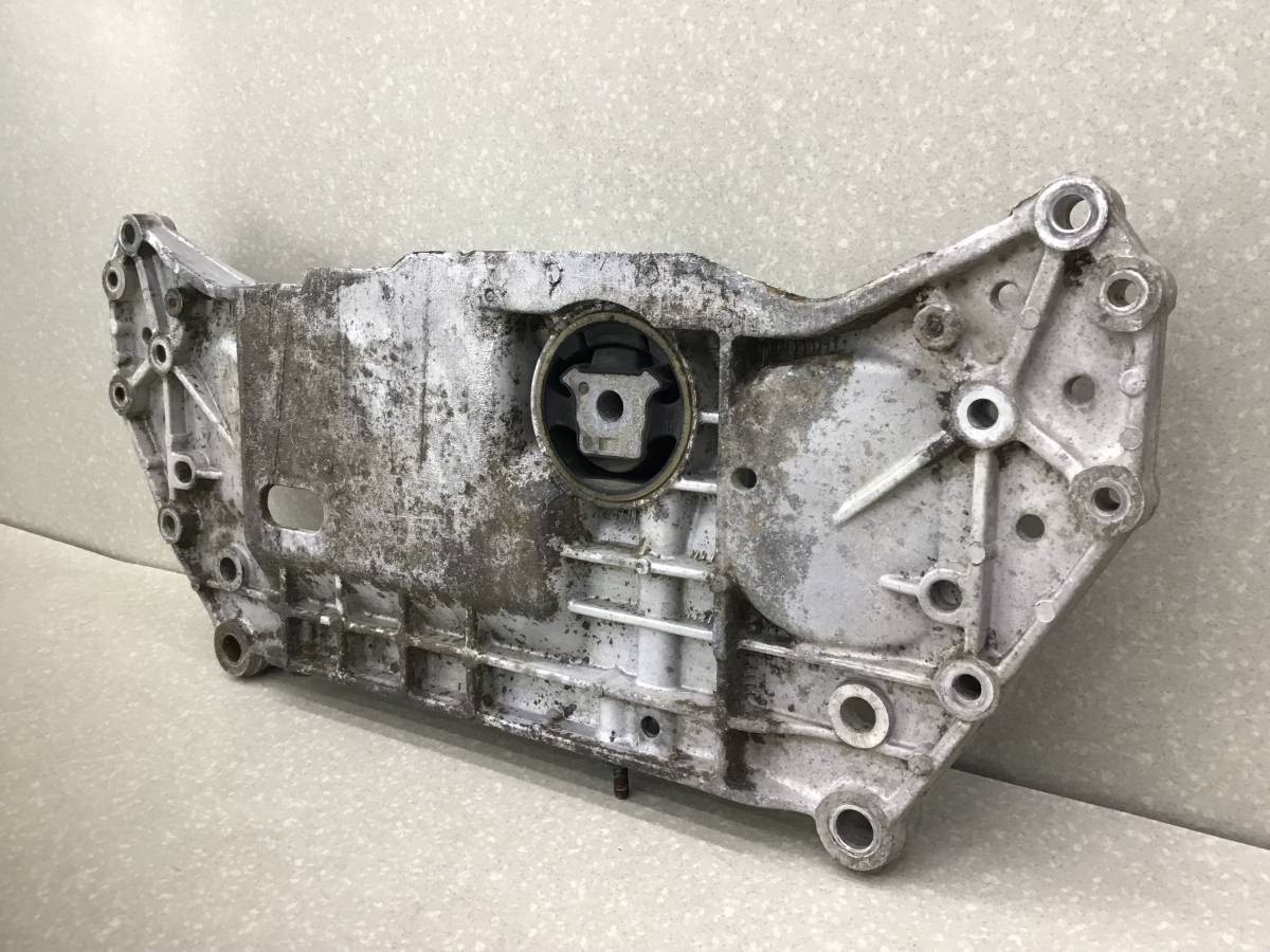 Балка под ДВС Seat Leon (1P1) 2005-2013 Балка под ДВС Seat Leon (1P1) 2005-2013