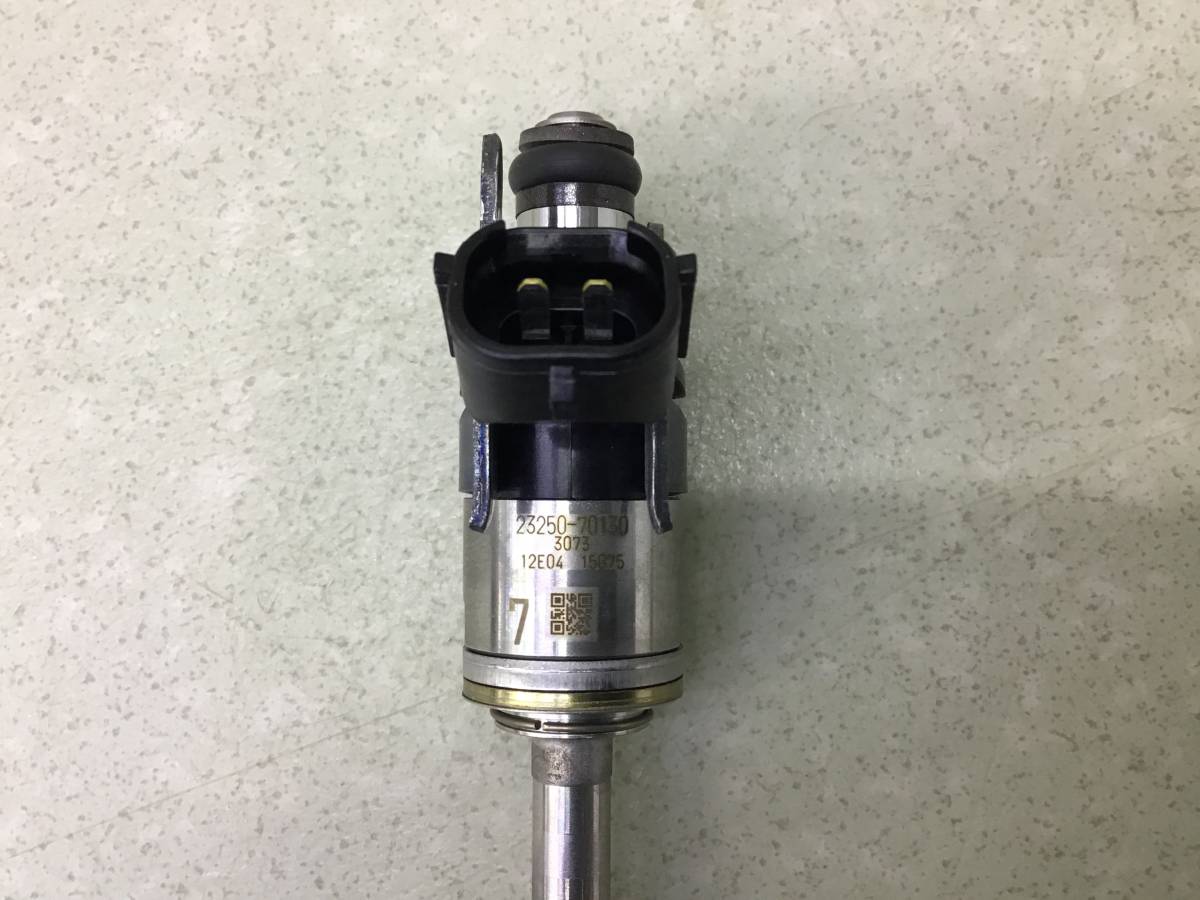 Форсунка инжекторная электрическая Toyota Land Cruiser (J300) 2021>