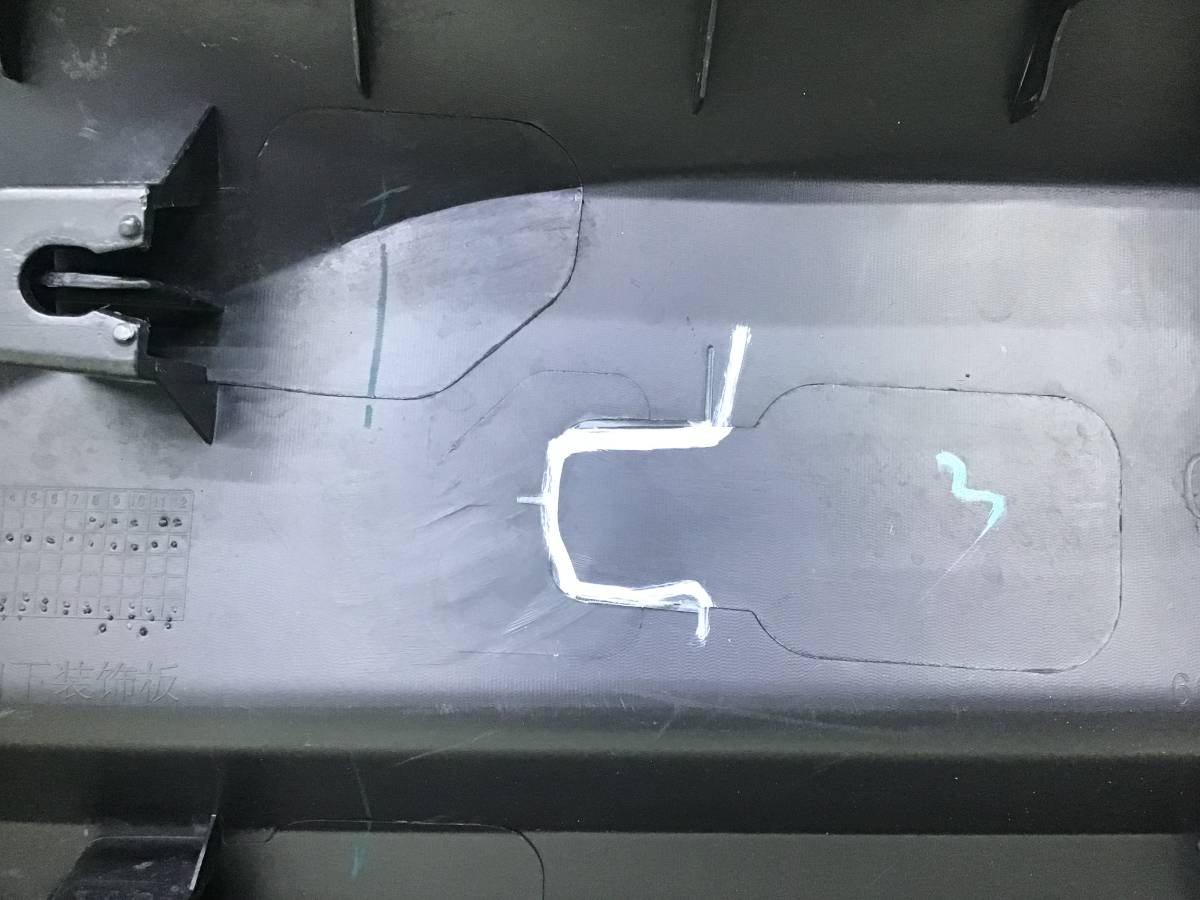 Накладка двери задней правой Geely Coolray SX11 2018>