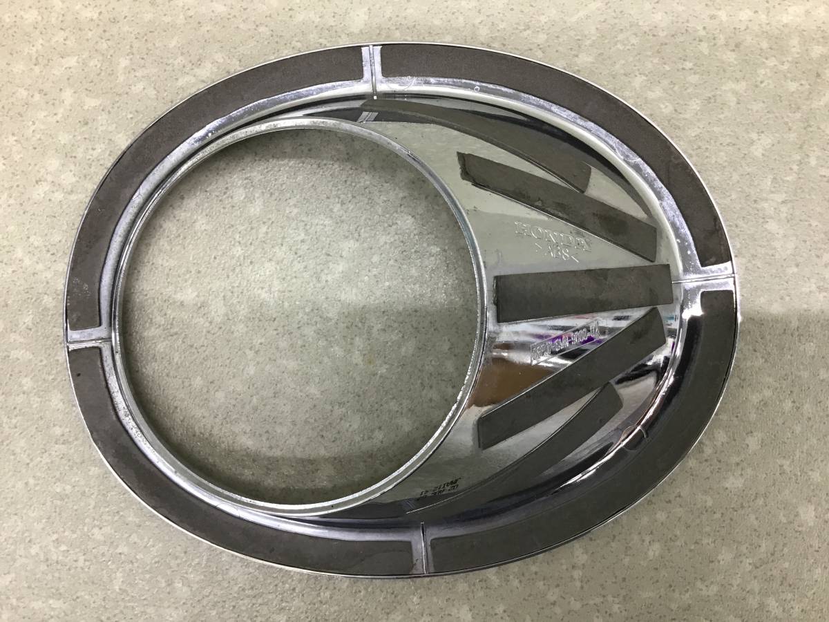 Рамка противотуманной фары правой Honda CR-V 2002-2006 Рамка противотуманной фары правой Honda CR-V 2002-2006