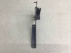 Петля капота левая Scania R-Serie 2004>