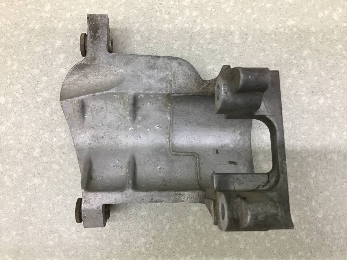 Кронштейн ТНВД Mazda CX-7 (ER) 2006-2012 Кронштейн ТНВД Mazda CX-7 (ER) 2006-2012