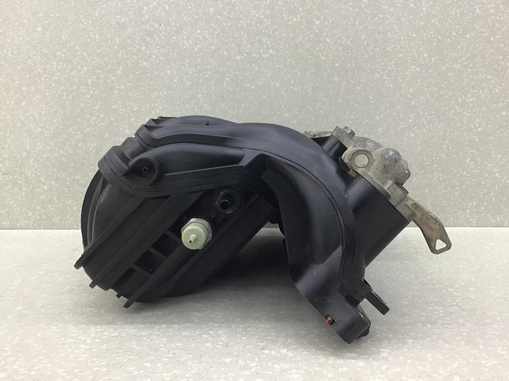 Коллектор впускной, Toyota RAV 4 2000-2005 Коллектор впускной, Toyota RAV 4 2000-2005