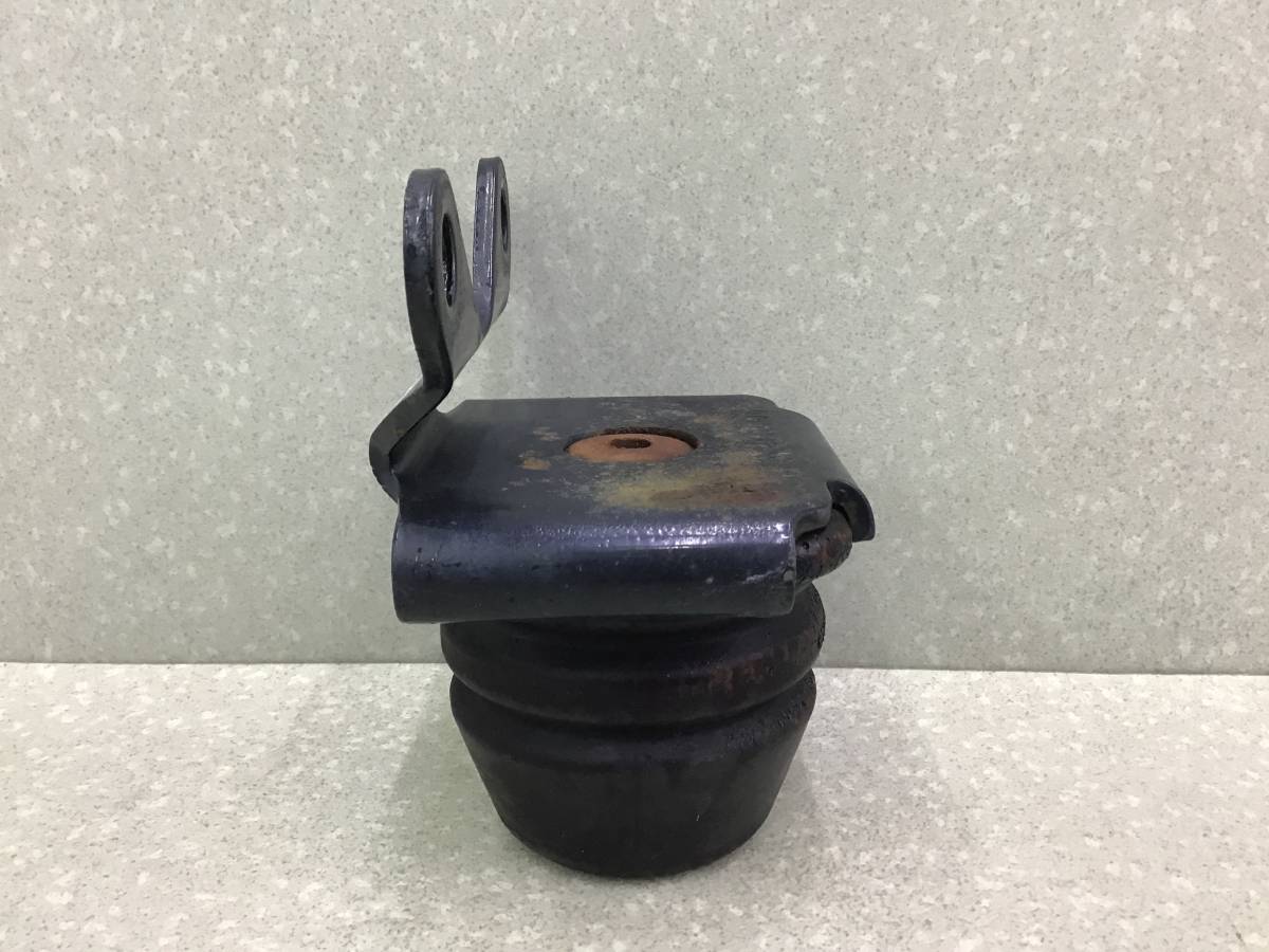 Отбойник передний MAN TGS 2007>