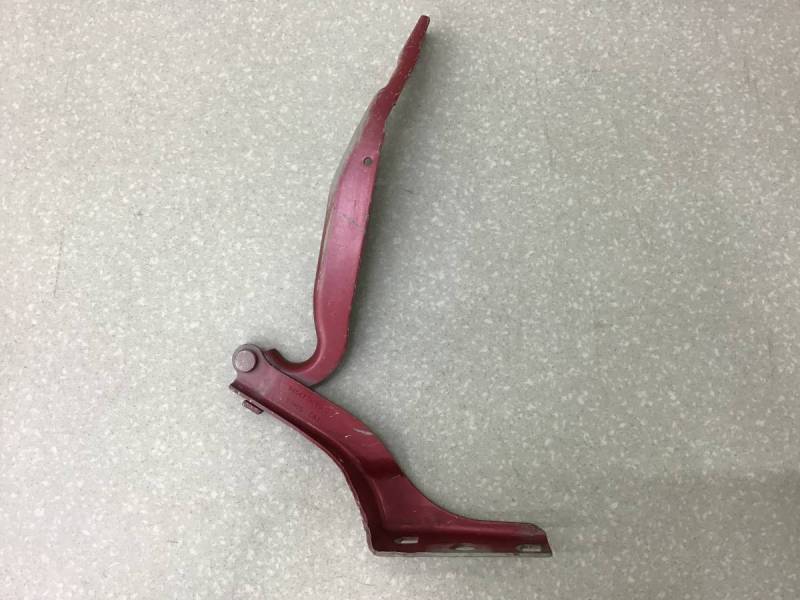 Петля капота правая Peugeot 308 (4A, 4C) 2007-2015 Петля капота правая Peugeot 308 (4A, 4C) 2007-2015