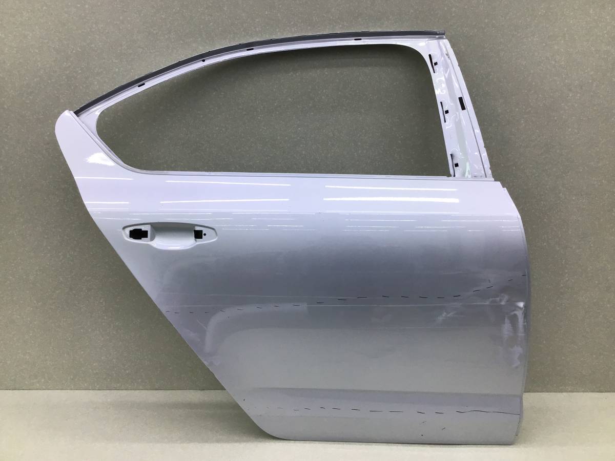 Дверь задняя правая Skoda Octavia A7 (5E) 2013-2020 Дверь задняя правая Skoda Octavia A7 (5E) 2013-2020