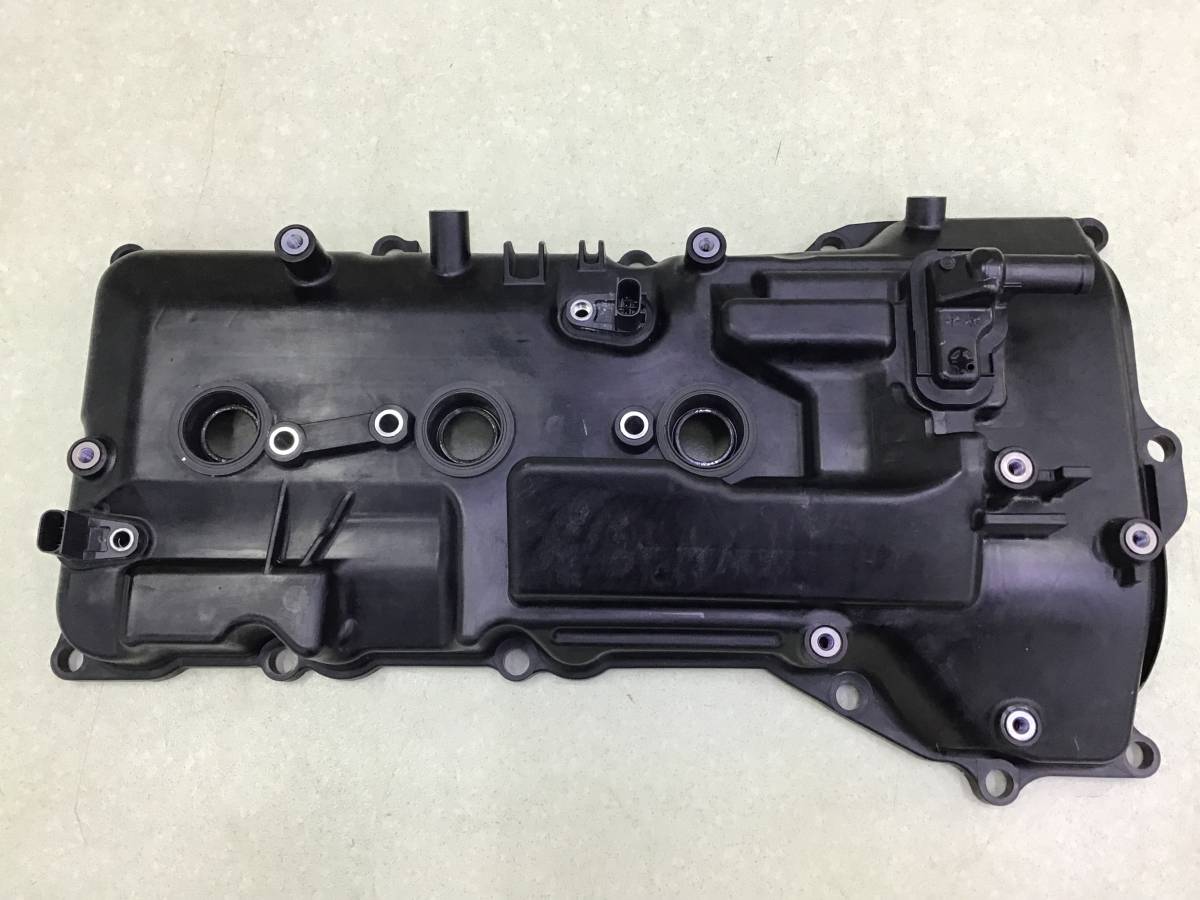 Крышка головки блока (клапанная) Toyota Land Cruiser (J300) 2021>