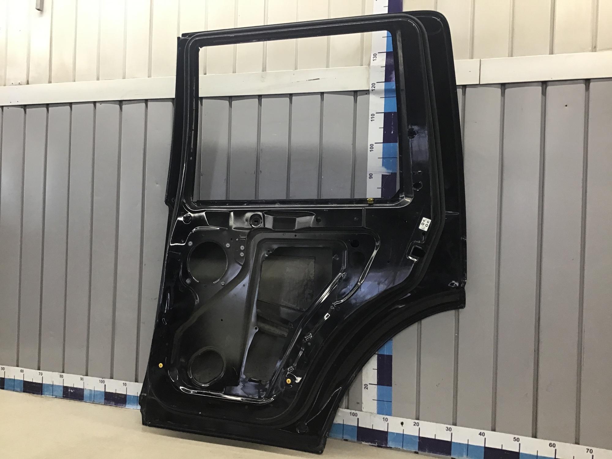 Дверь задняя правая, Land Rover Discovery IV 2009-2016 Дверь задняя правая, Land Rover Discovery IV 2009-2016