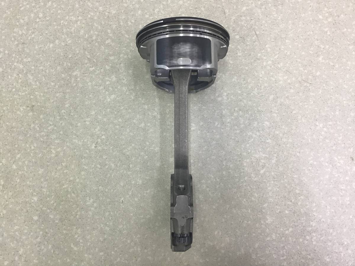Поршень с шатуном Infiniti QX56 (JA60) 2004-2010 Поршень с шатуном Infiniti QX56 (JA60) 2004-2010