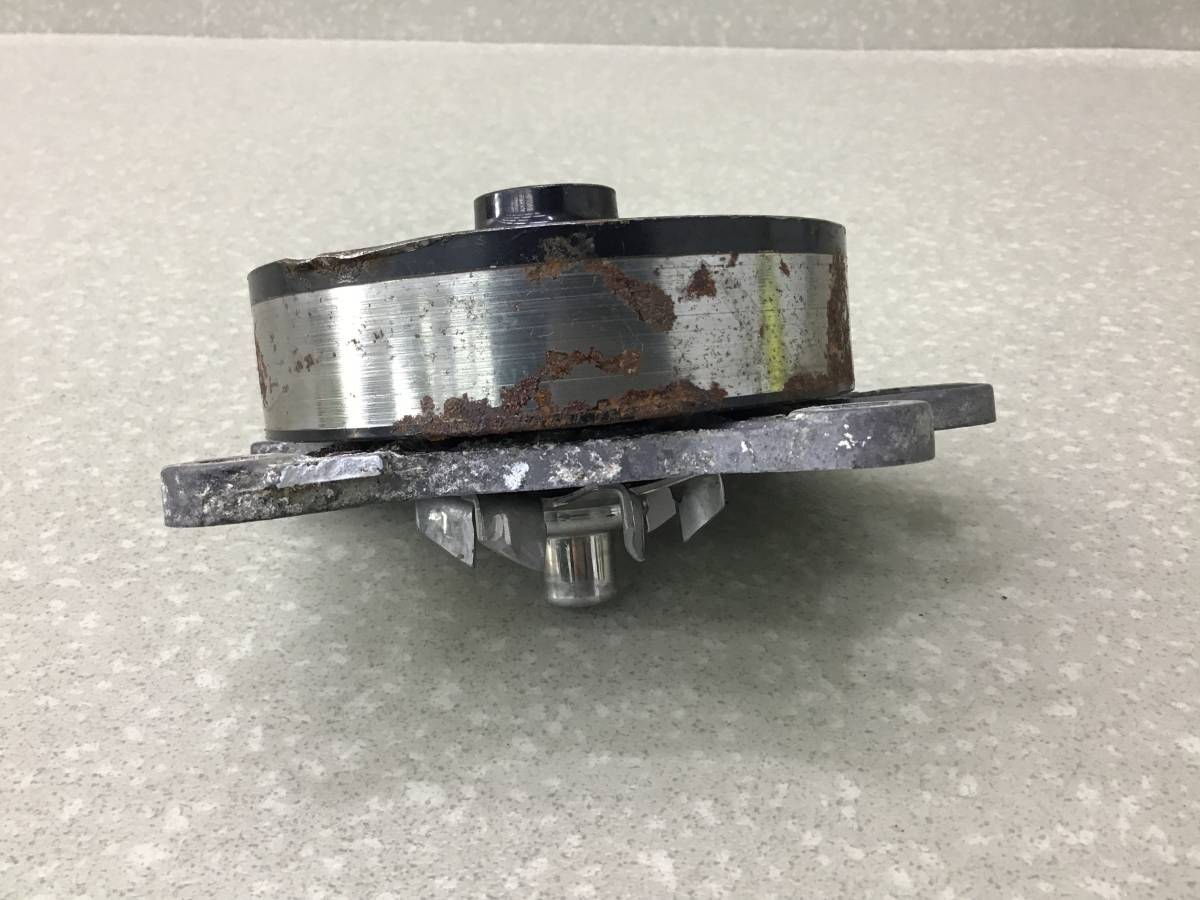 Насос водяной (помпа) Toyota Rav 4 (A40) 2013> Насос водяной (помпа) Toyota Rav 4 (A40) 2013>