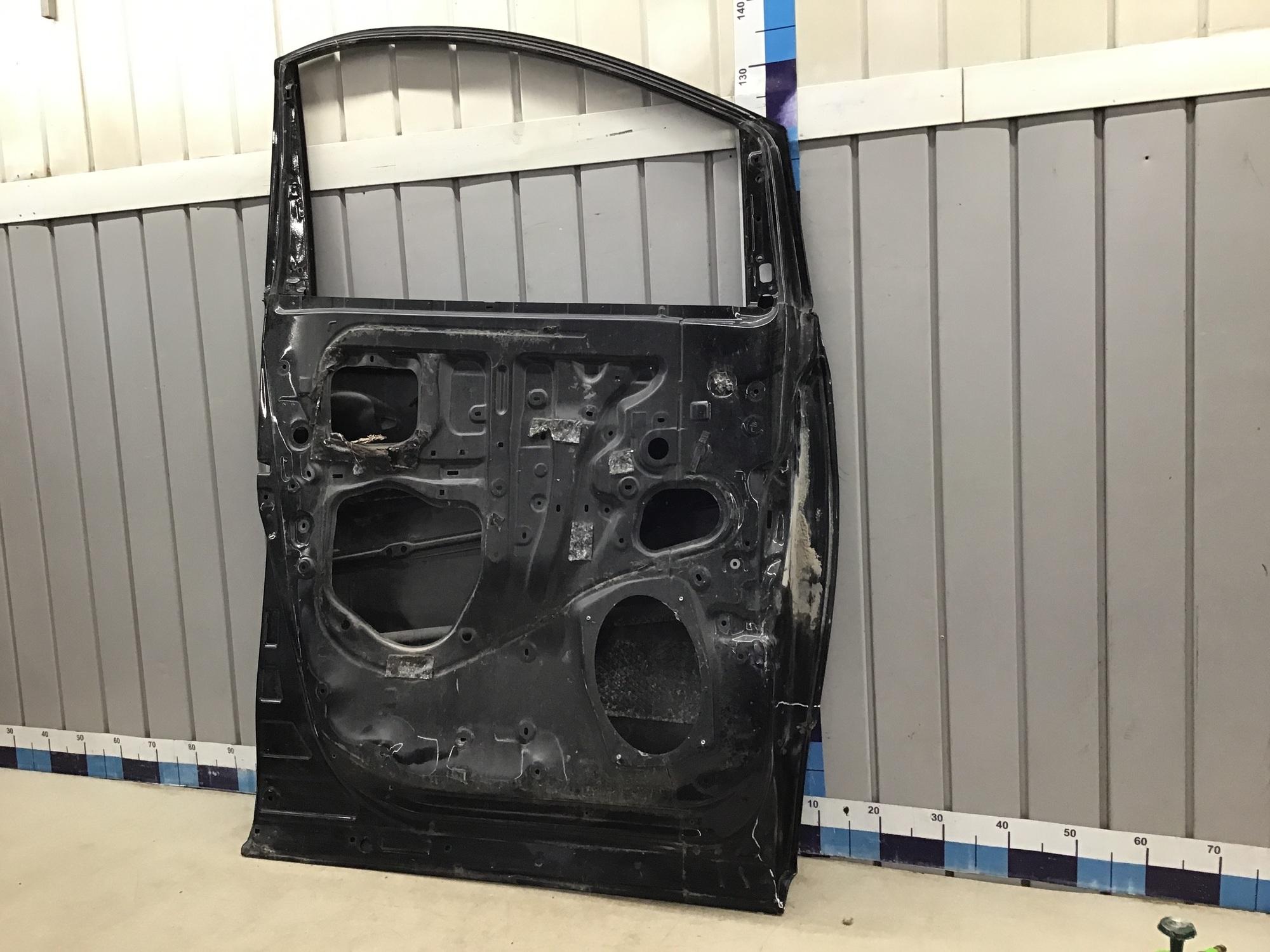 Дверь передняя левая, Toyota Alphard 2008-2014