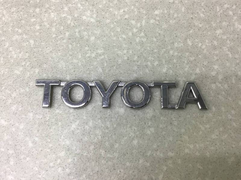 Эмблема Toyota Fortuner (GUN156, TGN156) 2015-н.в. Эмблема Toyota Fortuner (GUN156, TGN156) 2015-н.в.