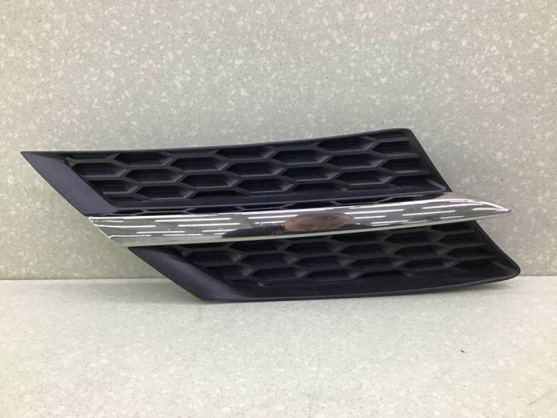Решетка радиатора правая Toyota Rav 4 (A40) 2013> Решетка радиатора правая Toyota Rav 4 (A40) 2013>