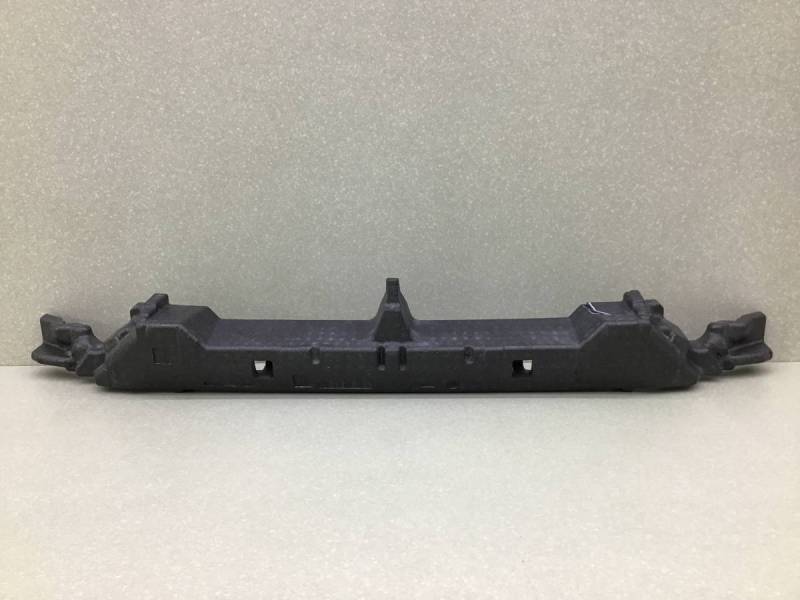 Наполнитель переднего бампера Toyota Rav 4 (XA50) 2018>