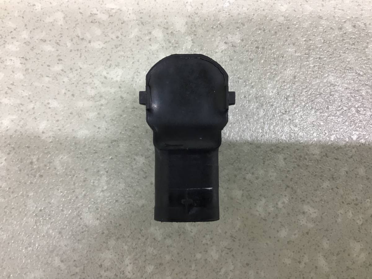 Датчик парковки Volkswagen Passat B6 2005-2010 Датчик парковки Volkswagen Passat B6 2005-2010