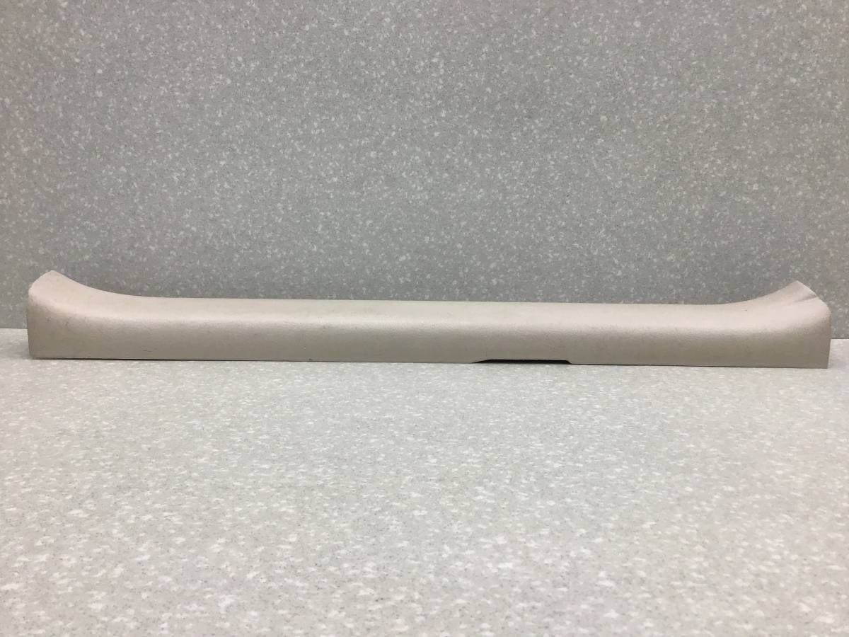 Накладка порога (внутренняя) Toyota Avensis (T250) 2003-2009 Накладка порога (внутренняя) Toyota Avensis (T250) 2003-2009