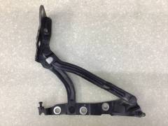 Петля крышки багажника Volvo S40 (MS) 2004-2012 Петля крышки багажника Volvo S40 (MS) 2004-2012