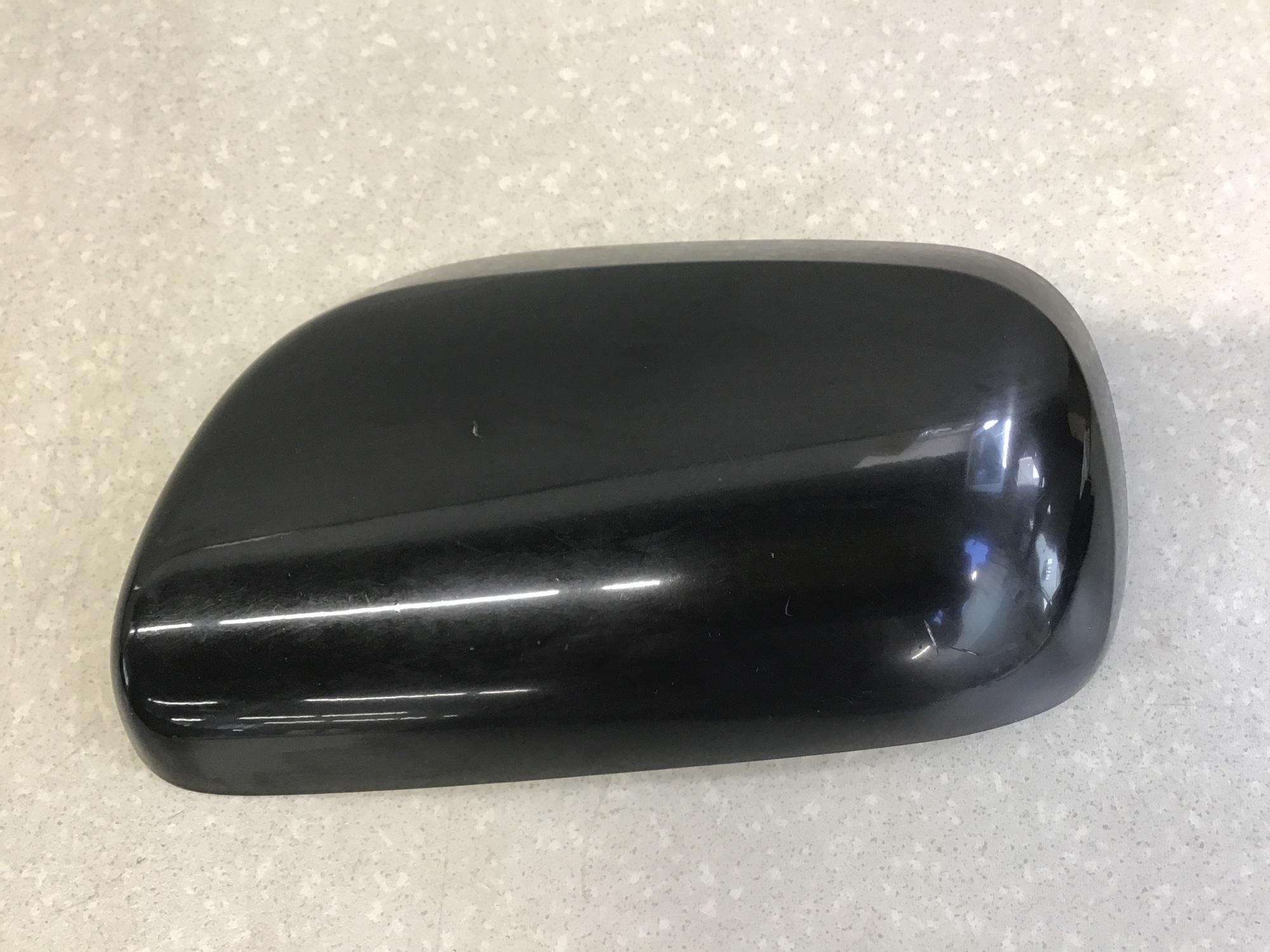 Крышка корпуса зеркала левого, Toyota Wish ( XE10 ) 2003 - 2008 Крышка корпуса зеркала левого, Toyota Wish ( XE10 ) 2003 - 2008