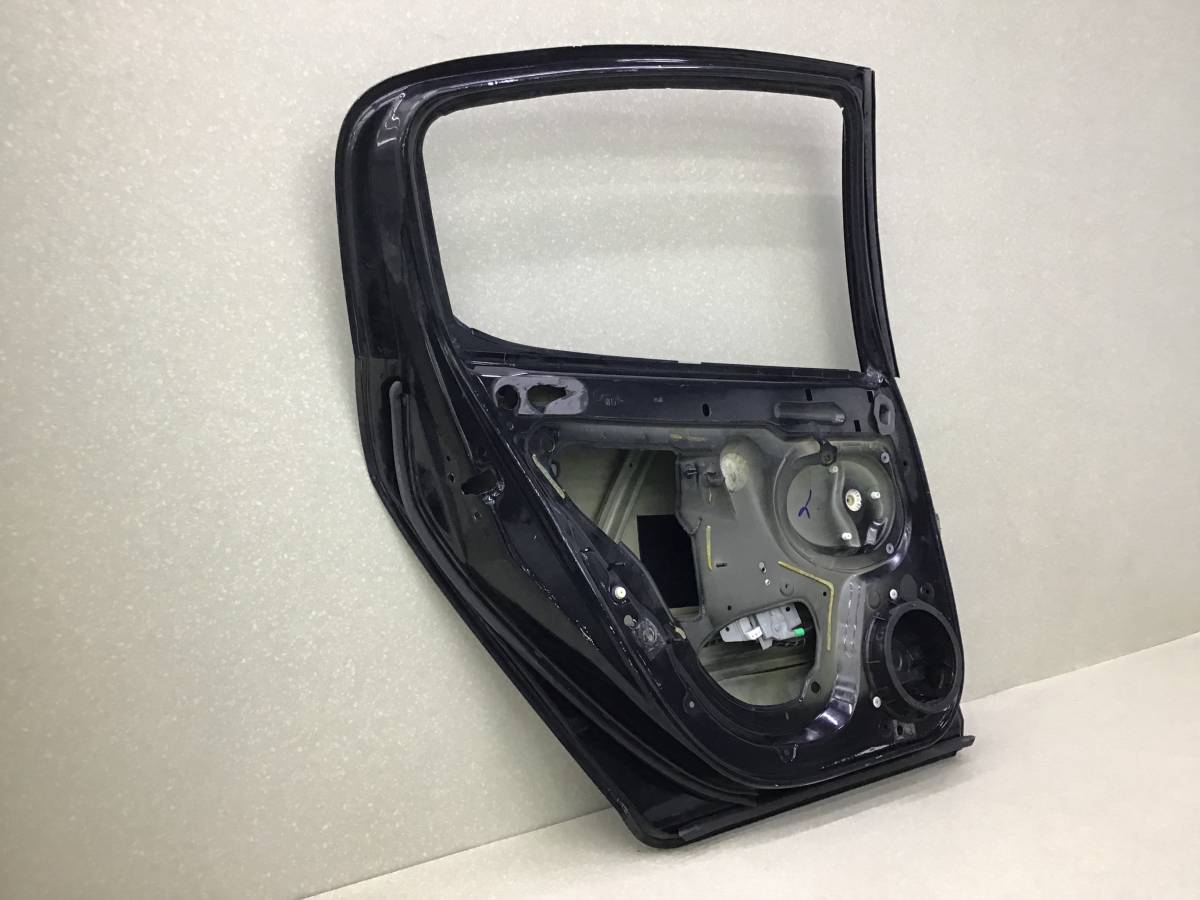 Дверь задняя левая Peugeot 407 (6D) 2004-2011 Дверь задняя левая Peugeot 407 (6D) 2004-2011