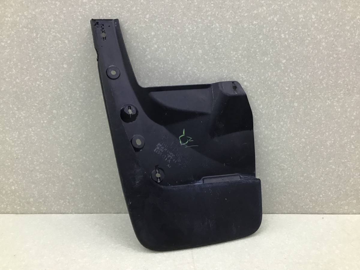 Брызговик передний левый Toyota Land Cruiser Prado (J150) 2009>