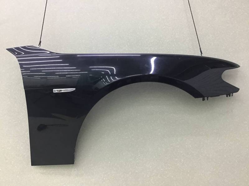 Крыло переднее правое BMW 7-Series E65,E66 2001-2008 Крыло переднее правое BMW 7-Series E65,E66 2001-2008