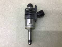 Форсунка инжекторная электрическая Toyota Land Cruiser (J300) 2021>