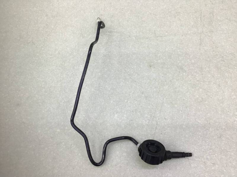 Трубка цилиндра сцепления Audi A3 (8P) 2004-2013