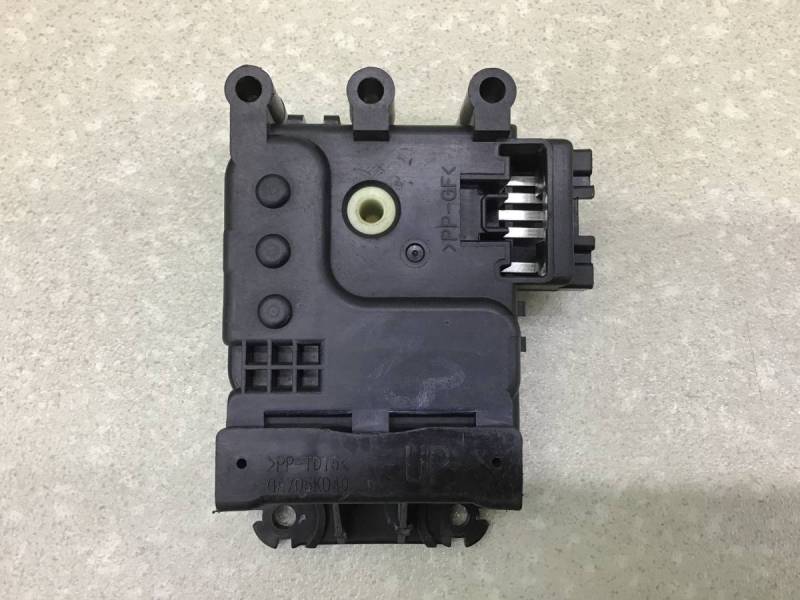 Моторчик заслонки печки Mazda Mazda 3 (BK) 2002-2009 Моторчик заслонки печки Mazda Mazda 3 (BK) 2002-2009