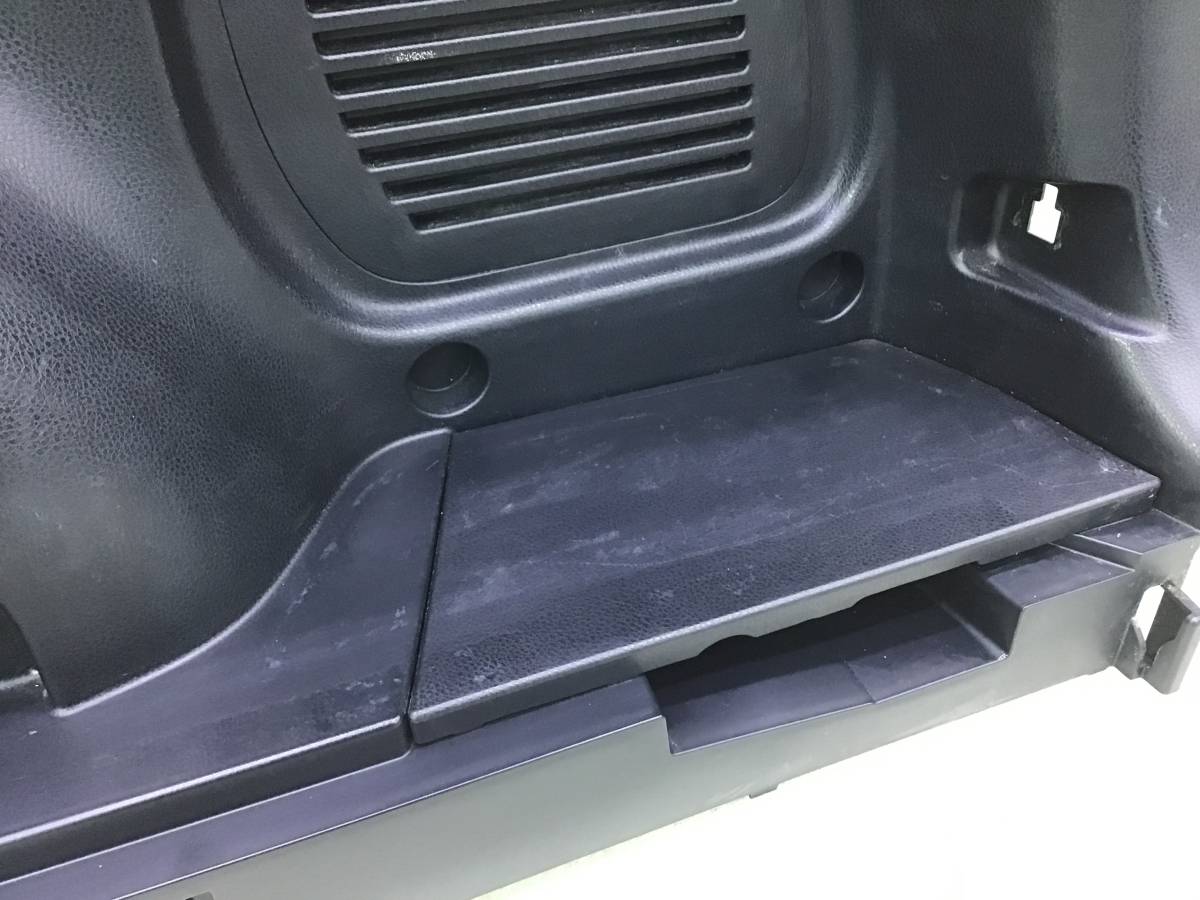 Обшивка багажника Toyota Rav 4 (A40) 2013> Обшивка багажника Toyota Rav 4 (A40) 2013>