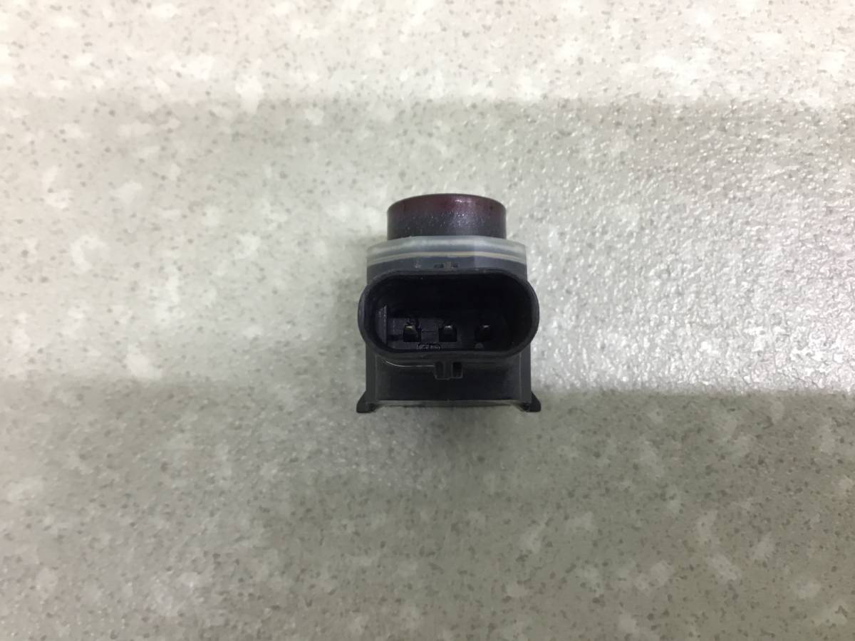 Датчик парковки Volkswagen Passat B6 2005-2010 Датчик парковки Volkswagen Passat B6 2005-2010