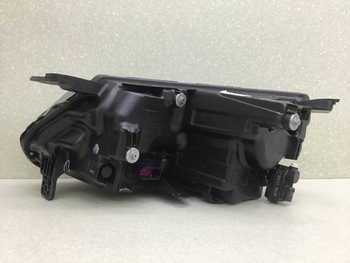 Фара правая Geely Coolray SX11 2018> Фара правая Geely Coolray SX11 2018>