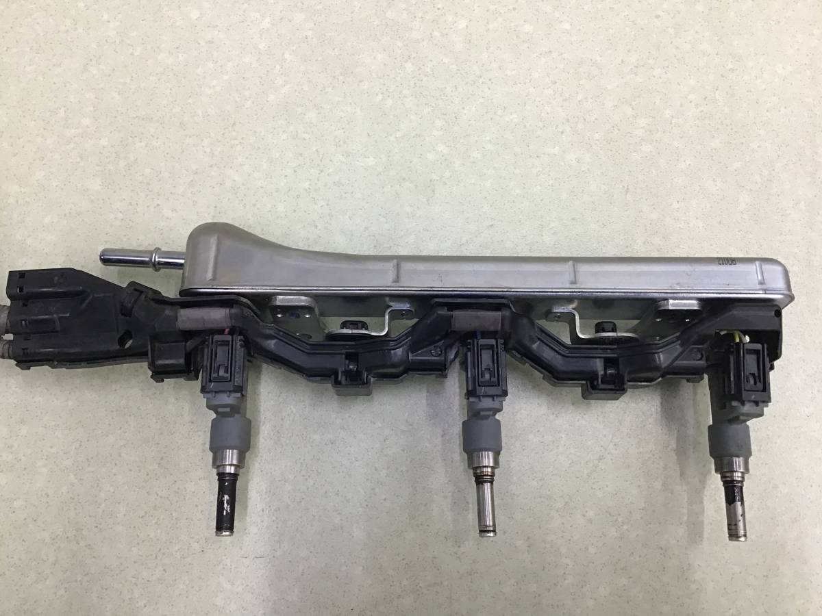 Рейка топливная (рампа) Toyota Land Cruiser (J300) 2021>