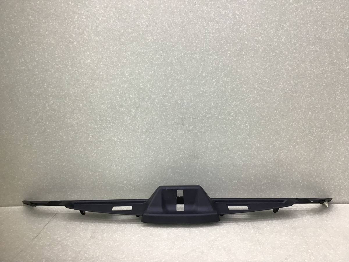 Накладка замка багажника BMW GT F07 2008> Накладка замка багажника BMW GT F07 2008>
