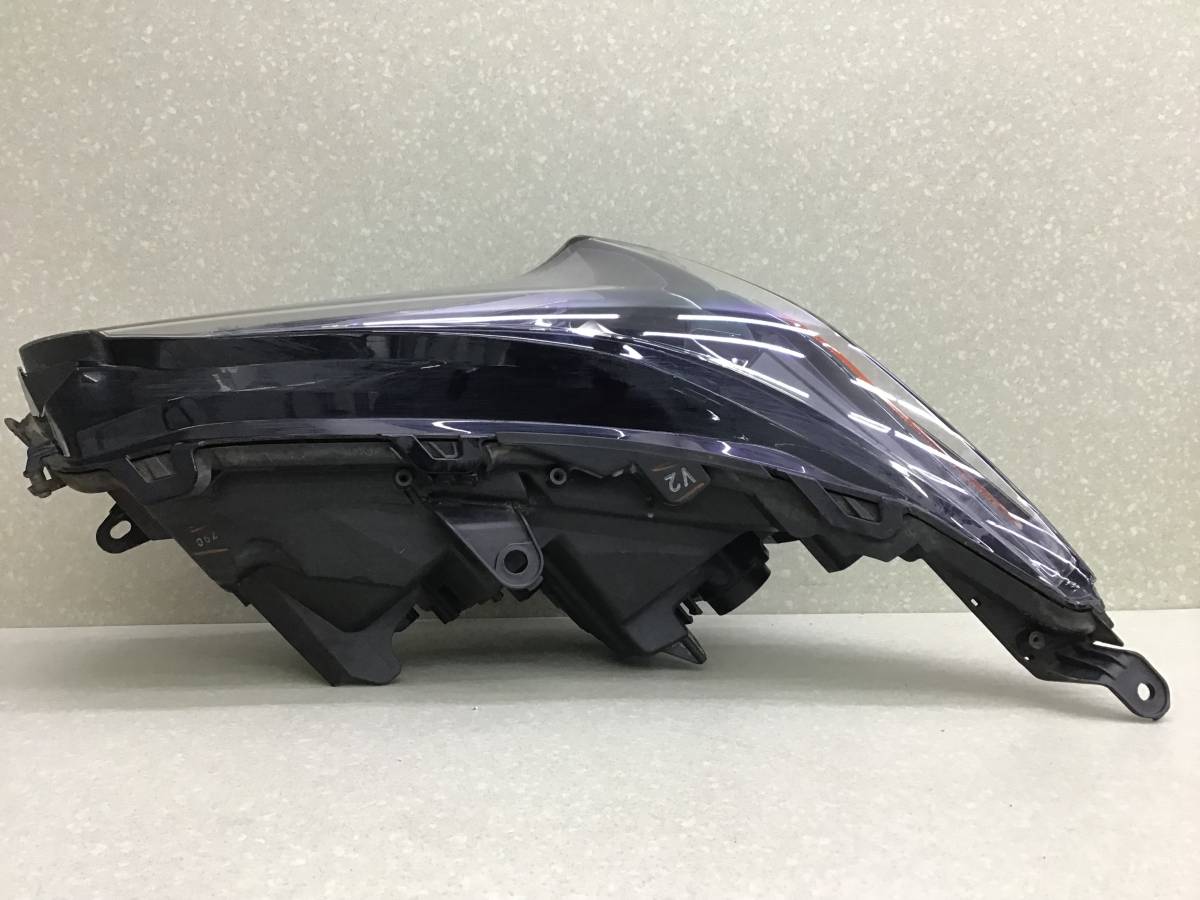 Фара правая Lexus NX 200 (ZGZ10) 2014-2021 Фара правая Lexus NX 200 (ZGZ10) 2014-2021