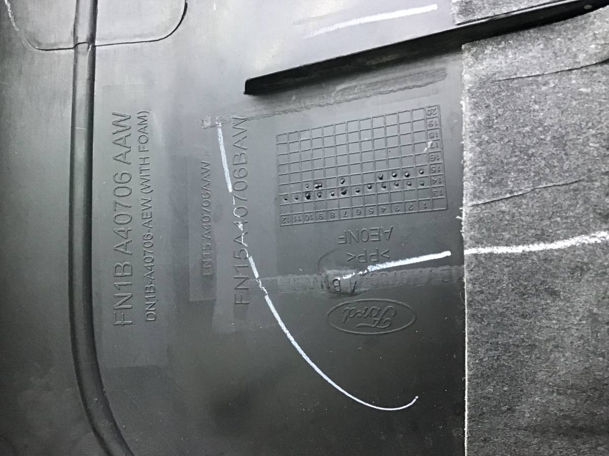 Обшивка двери багажника Ford EcoSport (B515) 2014-2019 Обшивка двери багажника Ford EcoSport (B515) 2014-2019