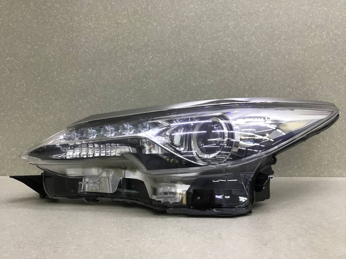 Фара левая Toyota Fortuner (GUN156, TGN156) 2015-н.в. Фара левая Toyota Fortuner (GUN156, TGN156) 2015-н.в.