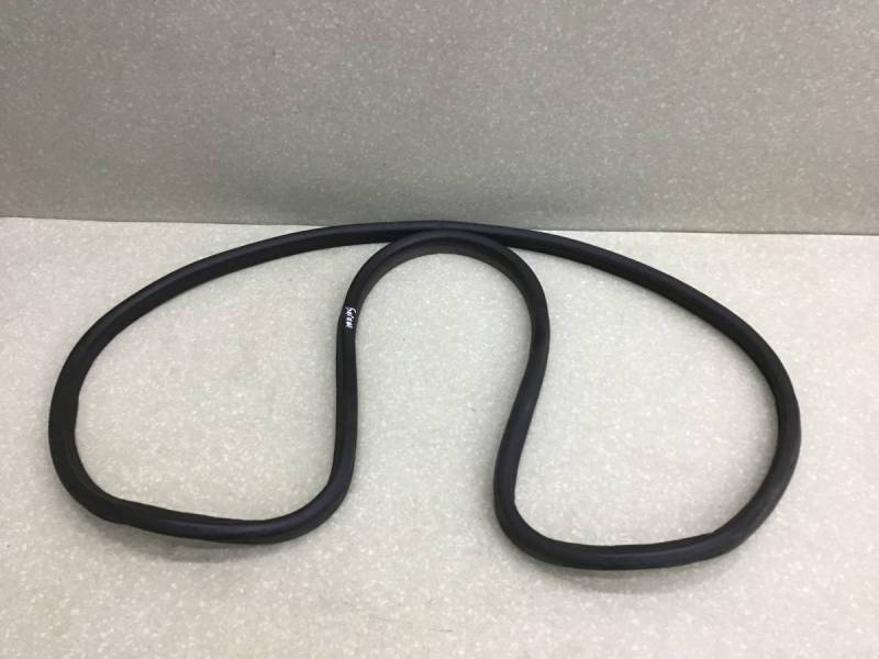 Уплотнитель багажника Lexus GS 300/400/430 (GRS190) 2005-2012 Уплотнитель багажника Lexus GS 300/400/430 (GRS190) 2005-2012